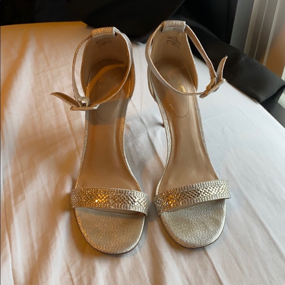 Sparkling High Heels